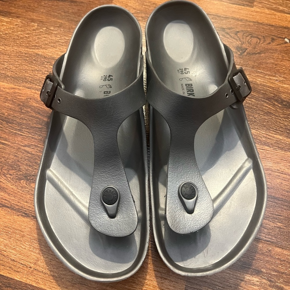 Men’s Gray Gizeh Essentials Birkenstock Sandals Size 45